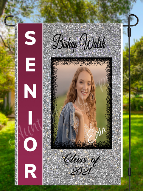 Senior spirit photo Garden Flag/maroon